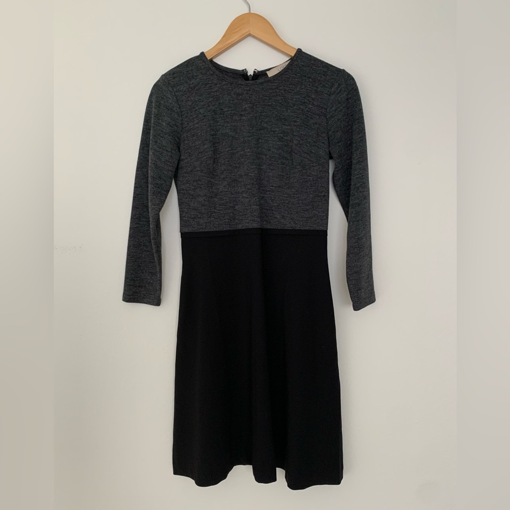 Ann Taylor LOFT black gray knit pocket long sleeve swing dress